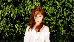 Leaves woman freckles redheads