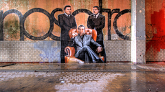 Lecge from same photographer