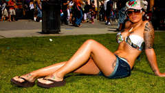 Legs woman feet sunglasses