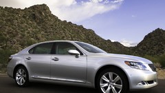 Lexus LS600h