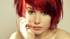 Light woman faces redheads