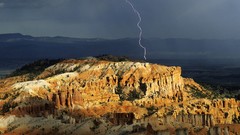 Lightning storm Utah national park bryce canyon