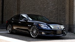 Line cars Lexus LS600h