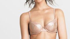 Lingerie brunettes woman bra
