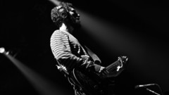 Linkin park monochrome