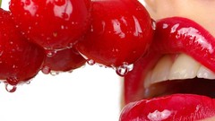 Lips cherries