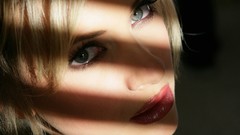 Lips faces blondes shadows Sarah (digital desire)