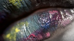 Lips selective coloring