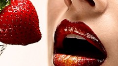 Lips strawberries