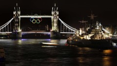London Olympic rings Bridges