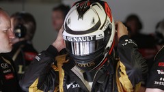 Lotus helmet Renault formula one Kimi Raikkonen