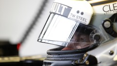 Lotus helmet Renault formula one Kimi Raikkonen
