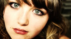 Love close-up little live green eyes brunettes change