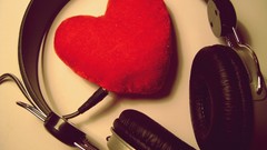 Love Music headsets