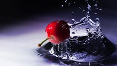 Macro Berries cherries water drops splashes