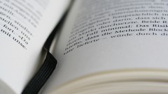 Macro Books bokeh German reading