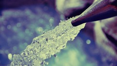 Macro night water breeze