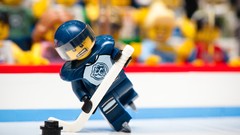 Macro Sports funny hockey Legos