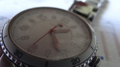 Macro watch Time Machine clocks Tommy Hilfiger