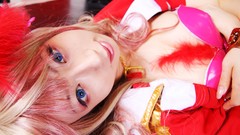 Macross cosplay blue eyes