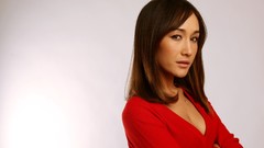Maggie q