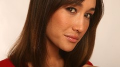 Maggie q