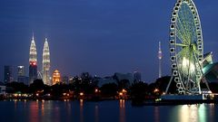 Malaysia Petronas Towers city