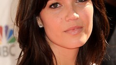 Mandy moore singers hazel