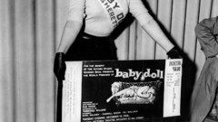 Marilyn Monroe grayscale