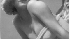 Marilyn Monroe grayscale