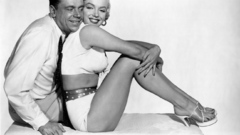 Marilyn Monroe pretty captivating