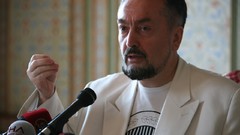 Men beard Adnan Oktar