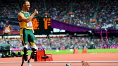 Men bokeh Athletes thumbs up murderer olympics 2012 oscar 