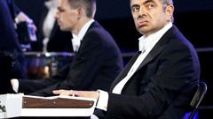 Men London master Britain Mr. Bean funny Rowan Atkinson 