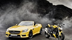 Mercedes-Benz selective coloring yellow cars