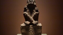 Mexico aztec statue