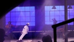 Michael Jackson dancing moonwalk
