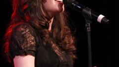 Microphones brunettes zooey deschanel