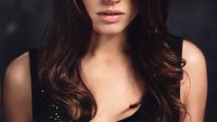 Mila kunis woman Actress