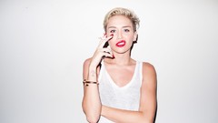 Miley cyrus photo shoot Simple Background Terry Richardson