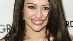 Miley cyrus singers Celebrity