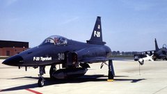 Military planes f-5 freedom