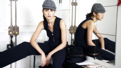 Mirrors olga kurylenko