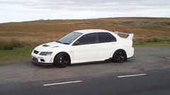 Mitsubishi Lancer Evolution cars