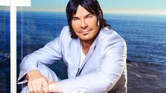 Models Eric Schiffer