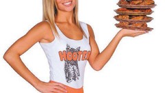 Models Hooters