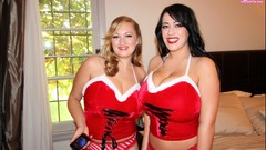 Models Leanne Crow Sara Willis