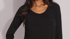 Models Natalie Suliman