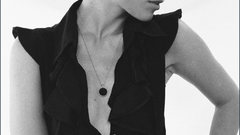 Models Olivia Wilde grayscale