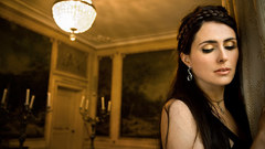 Models Sharon den Adel